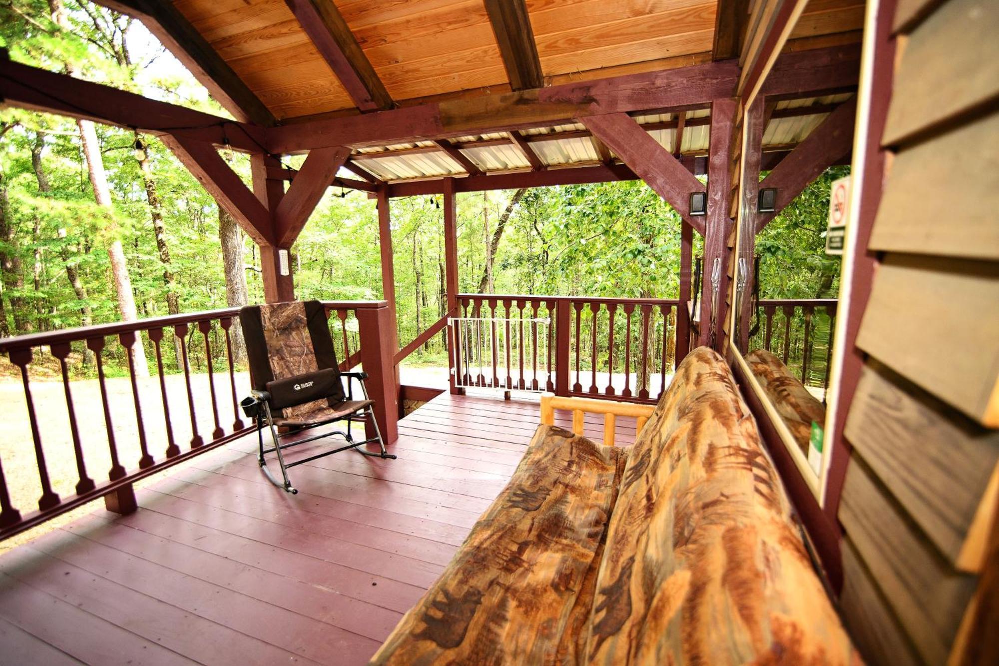 The Codex - Parker Creek Bend Cabins Мурфрісборо Екстер'єр фото